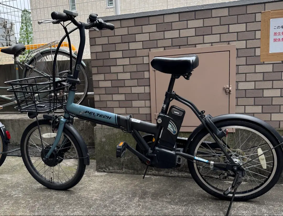 新品同様！21日までペルテック電動アシスト自転車．TDN-208L・送料込み PELTECH 電動アシスト自転車 20インチ 折りたたみ自転車 電動