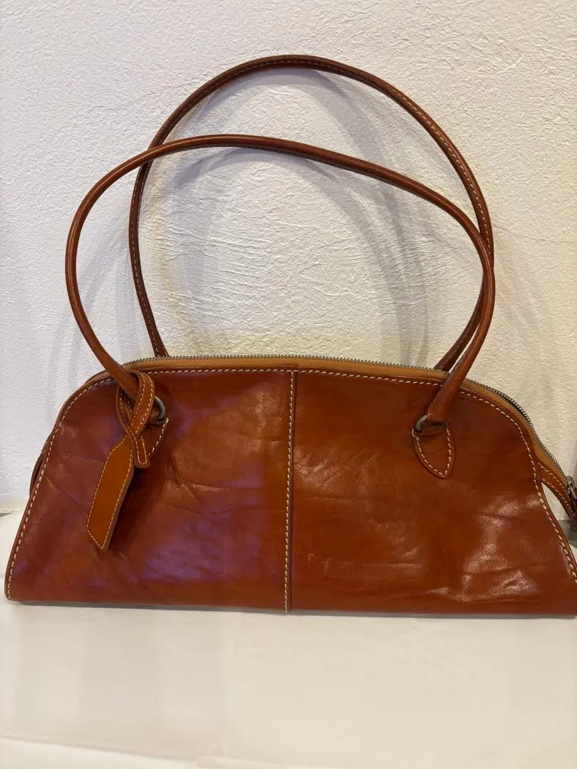 Thumbnail of Beau Dessin Handbag, Leather, Camel