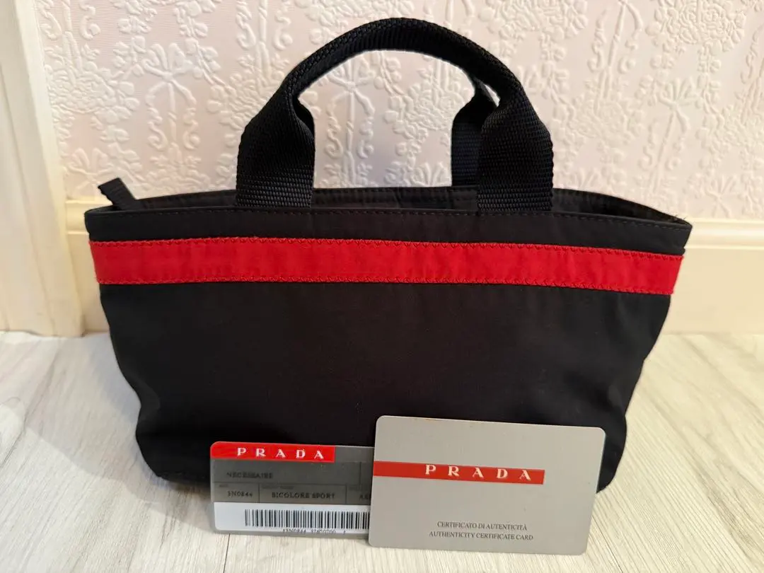 【極美品】PRADA SPORT ハンドバッグ トートバッグ ナイロン　ブラック 極美品】 プラダ ナイロン トートバッグ ハンドバッグ ブラック