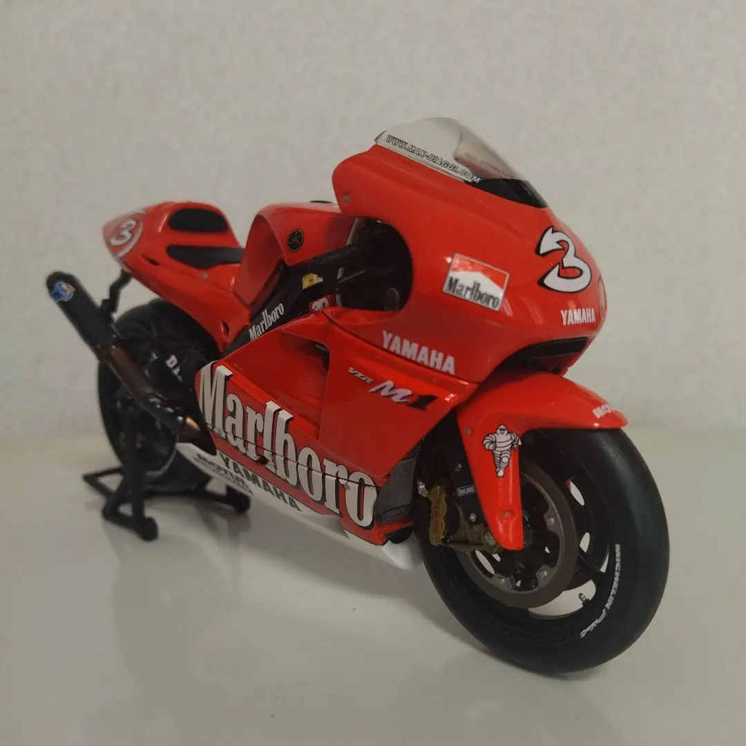 2025年最新】ミニチャンプス 1/12 ヤマハ YZR-M1の人気アイテム