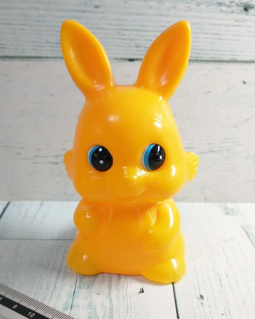 エスエス製薬　ぴょんちゃん　ソフビ　貯金箱　企業物 Amazon.co.jp: エスエス製薬 ぴょんちゃん ソフビ 貯金箱 企業物