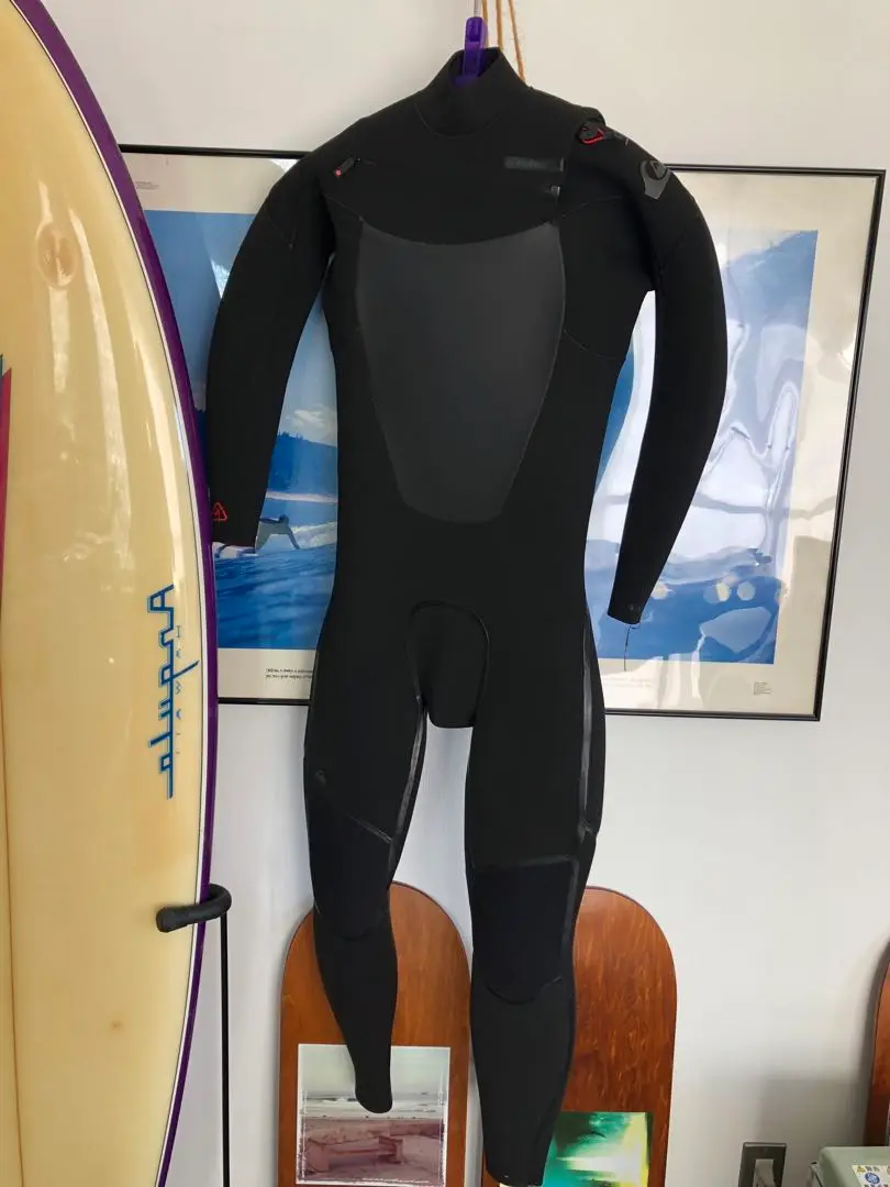 新品　試着のみ　クイックシルバー　最高級ライン　セミドライ 新品試着のみクイックシルバー最高級ラインセミドライ