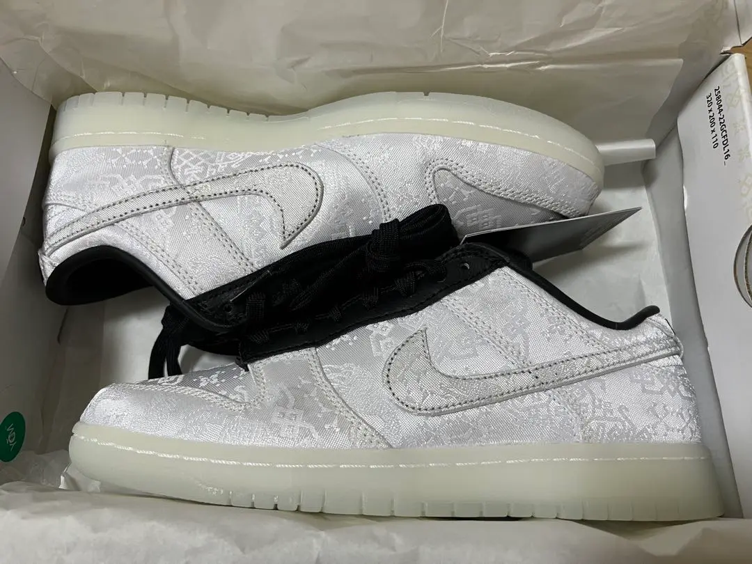 2025年最新】nike dunk fragment clotの人気アイテム - メルカリ