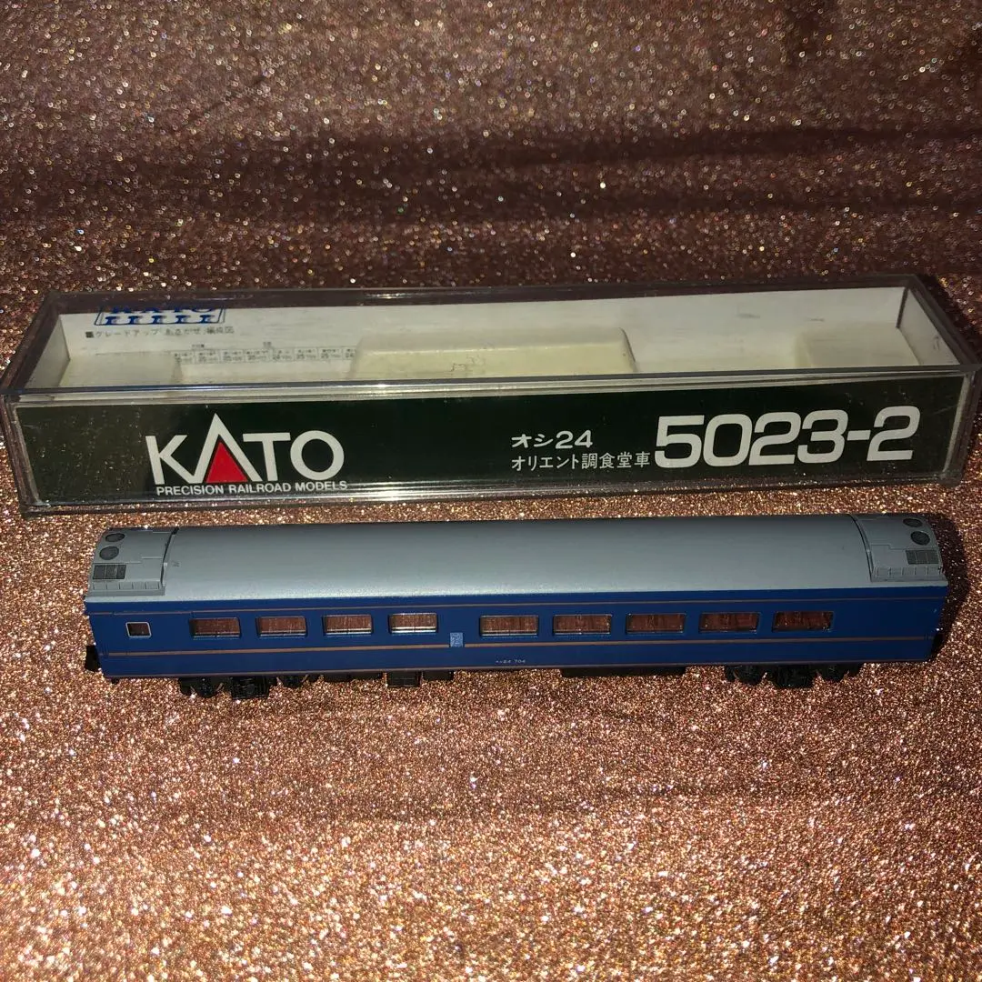 新品未使用　KATO 5023-2 オシ24 704 オリエント調 新品未使用 KATO 5023-2 オシ24 704 オリエント調 - メルカリ
