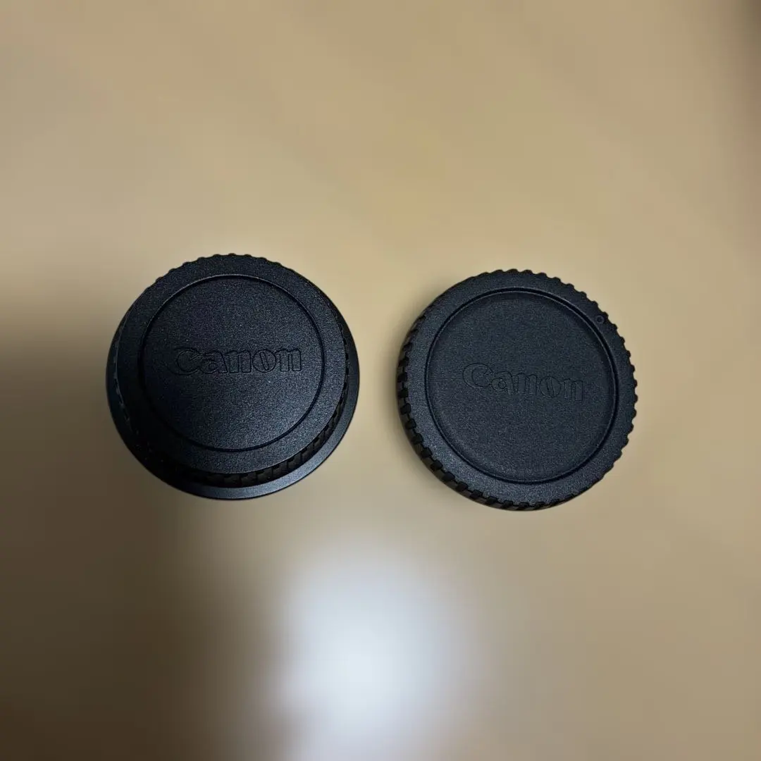 Thumbnail of Canon lens caps, set of 2, for the EOS Kiss 5.