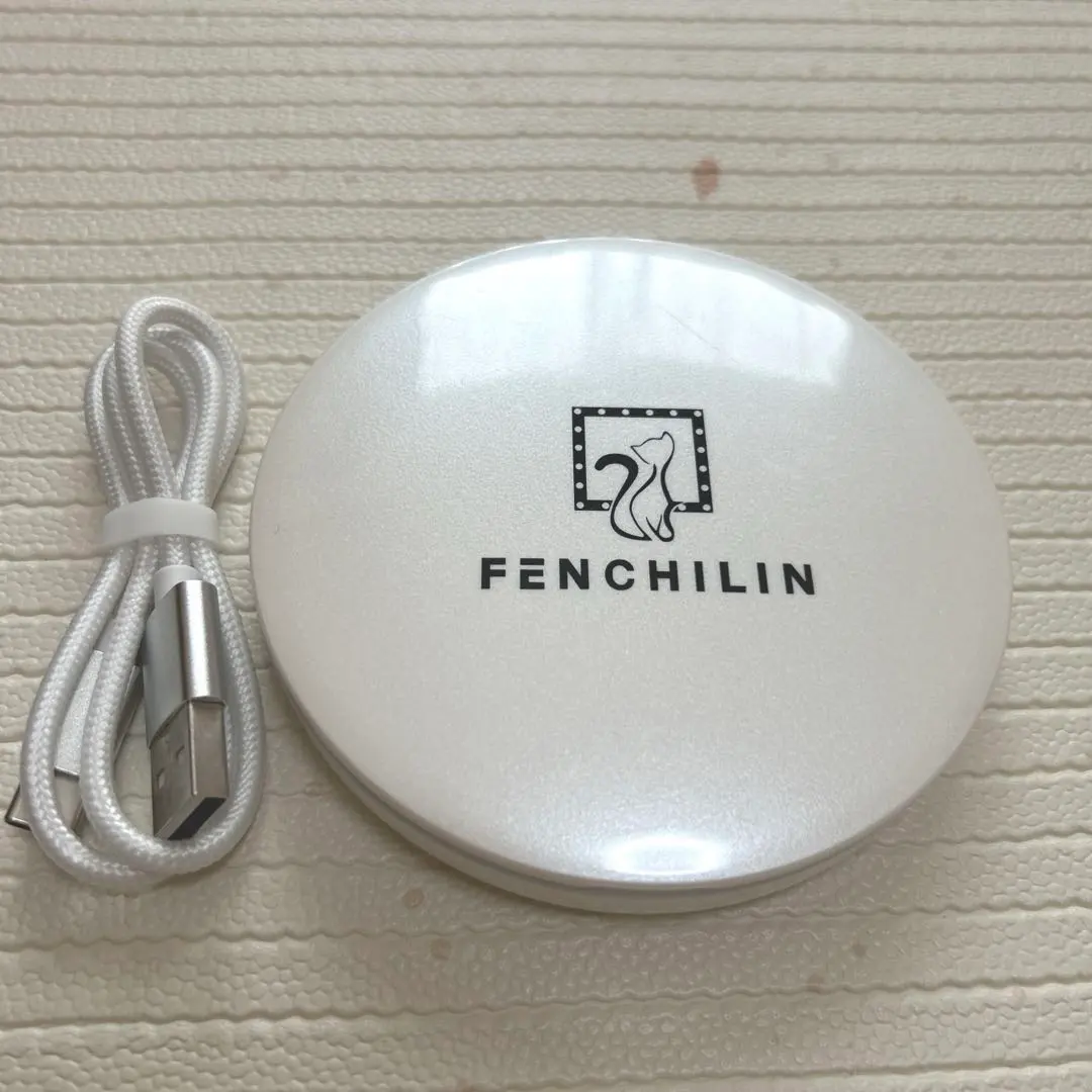 送料込み！！！FENCHILIN 日焼け止めテスト用UVカメラ付きミラー指原莉乃 送料込み！！！FENCHILIN 日焼け止めテスト用UVカメラ付きミラー