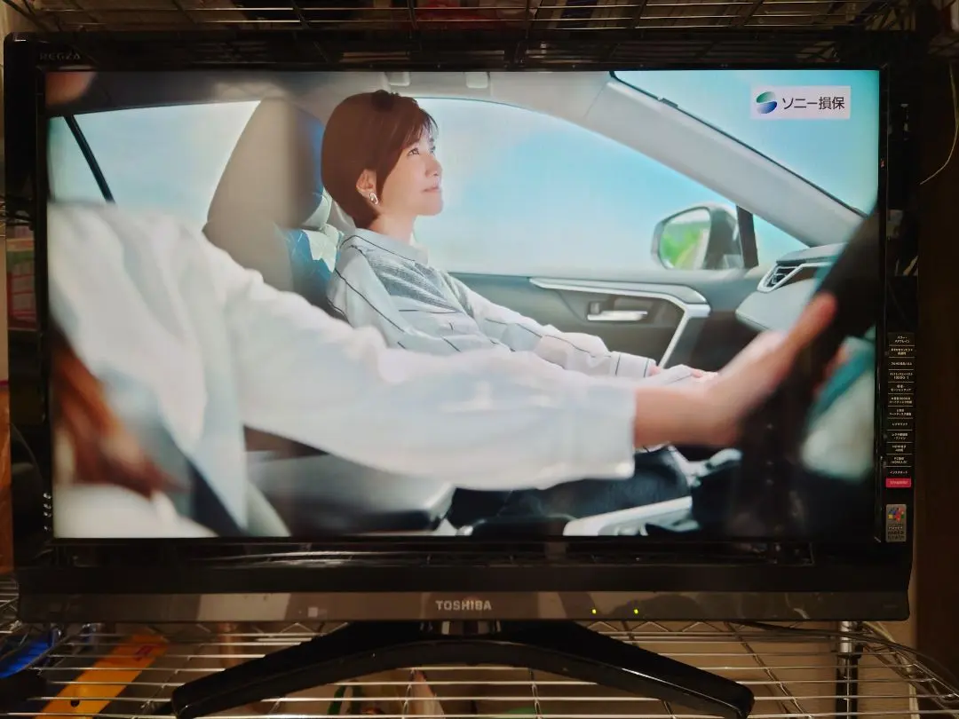 ふみ様　TOSHIBA東芝 REGZA 37H8000 フルHD液晶テレビ TOSHIBA REGZA H8000 37H8000 - メルカリ