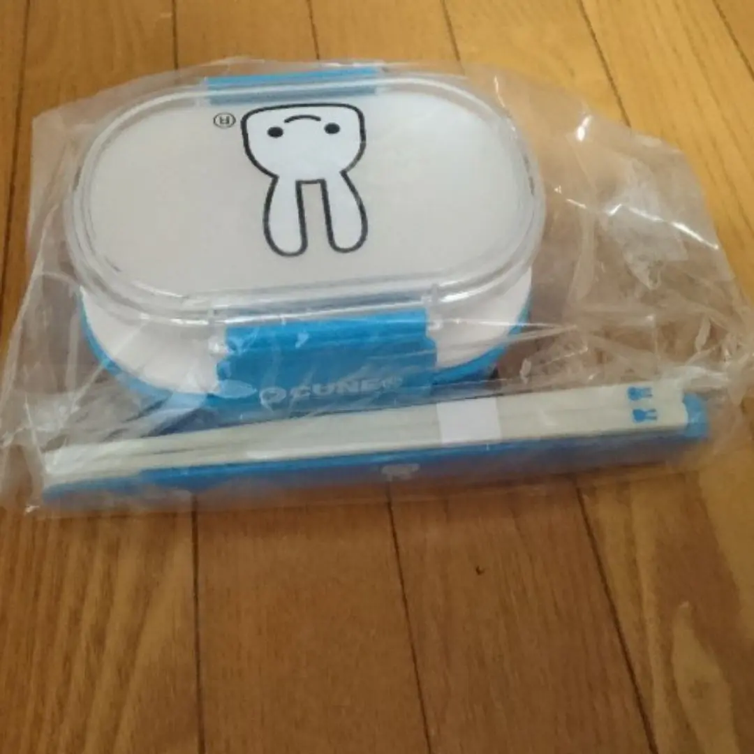 CUNE  たこちゃんのお弁当箱&雲箸セット 61QQVwhAjFL._UF894,1000_QL80_.jpg