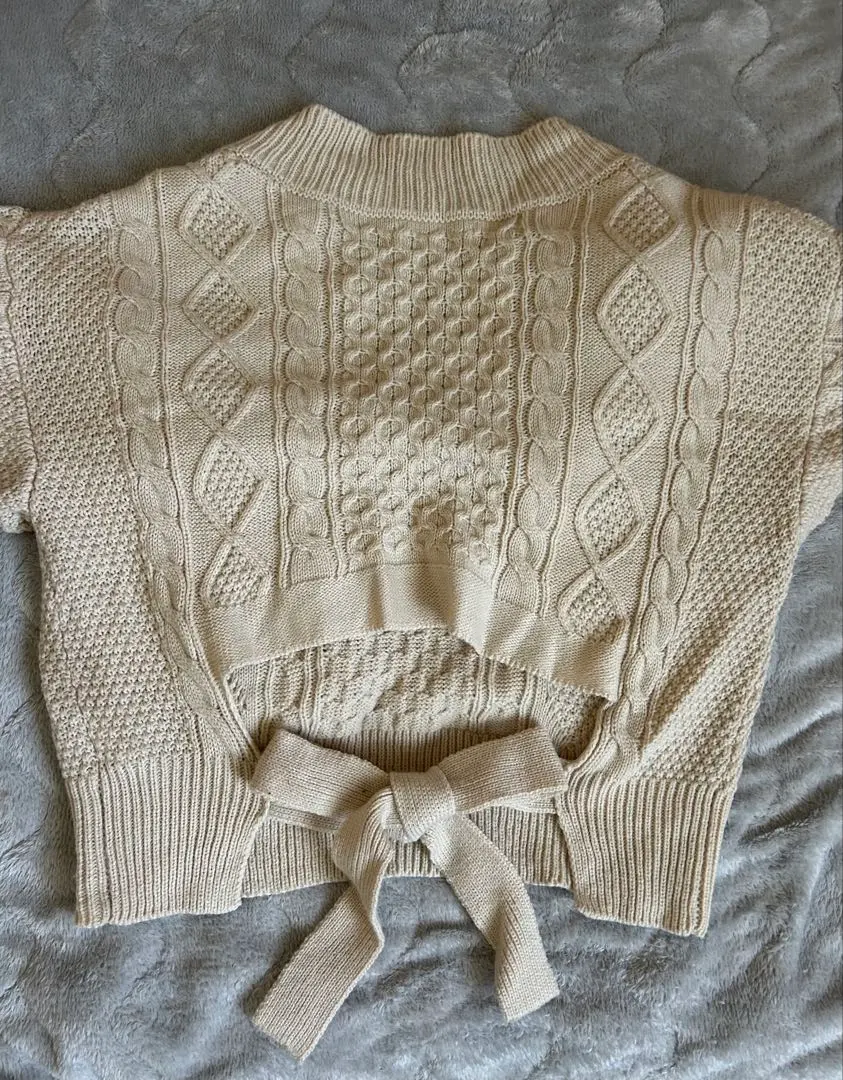 Thumbnail of CECIL McBEE ⭐︎⭐︎ Beige V-neck Cable Knit M