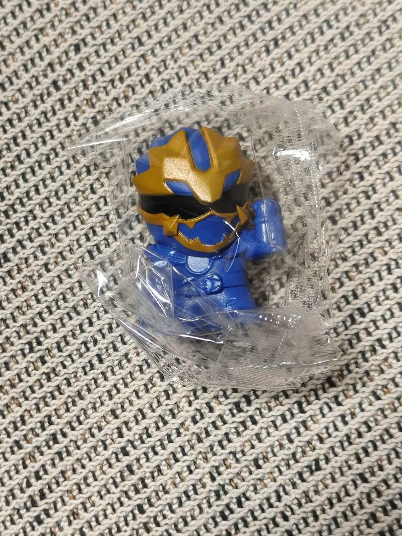 超級戰隊 迷你公仔收藏 五十雄獅 的縮圖