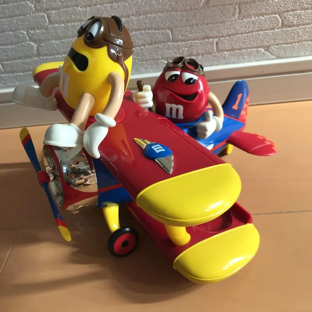 m&m’s エムアンドエムズ　ディスペンサー 飛行機 ヴィンテージ フィギュア エムアンドエムズ ディスペンサー 飛行機 エムチョコ | COLORFUL