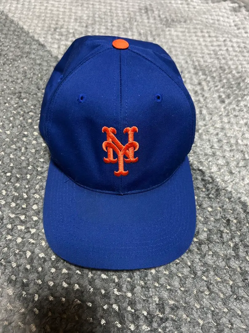 Thumbnail of New York Mets cap 90s MLB vintage