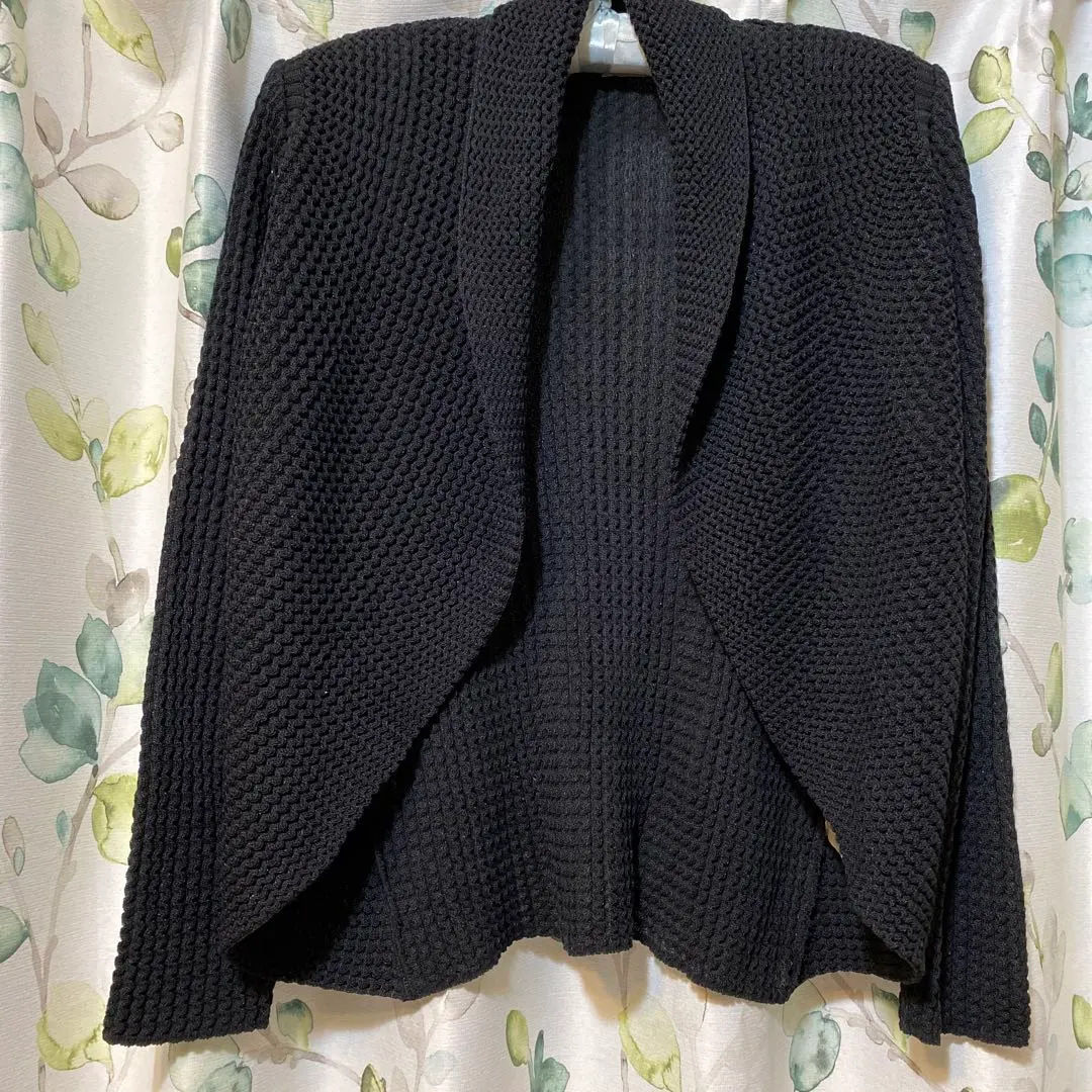 Thumbnail of Black bolero