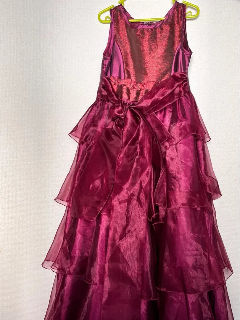 Thumbnail of Presentation dress