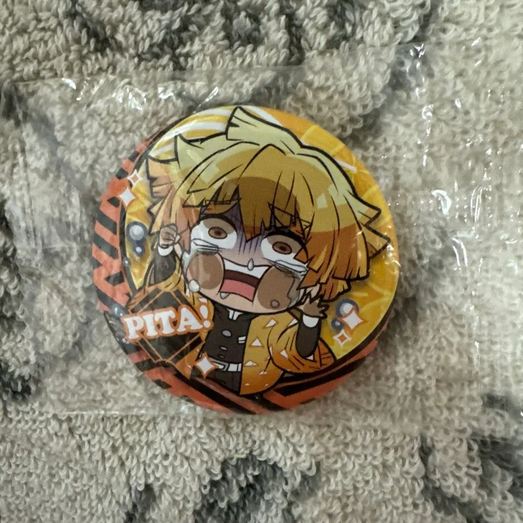Thumbnail of Kimetsu no Yaiba Zenitsu Agatsuma Can Badge