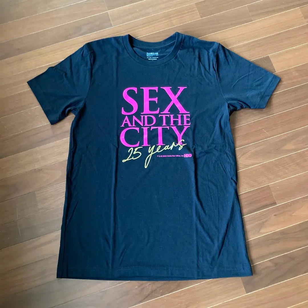 2025年最新】セックスアンドザ tシャツの人気アイテム - メルカリ
