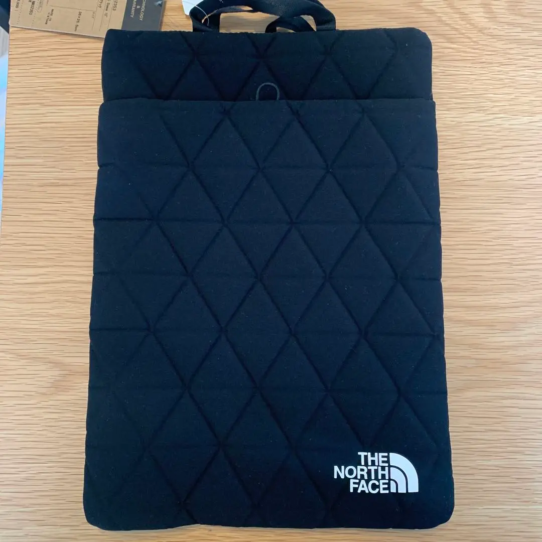 THE NORTH FACE - THE NORTH FACE  ジオフェイスピーシースリーブ☆未使用 Amazon.co.jp: [ザノースフェイス] Geoface PC Sleeve 15