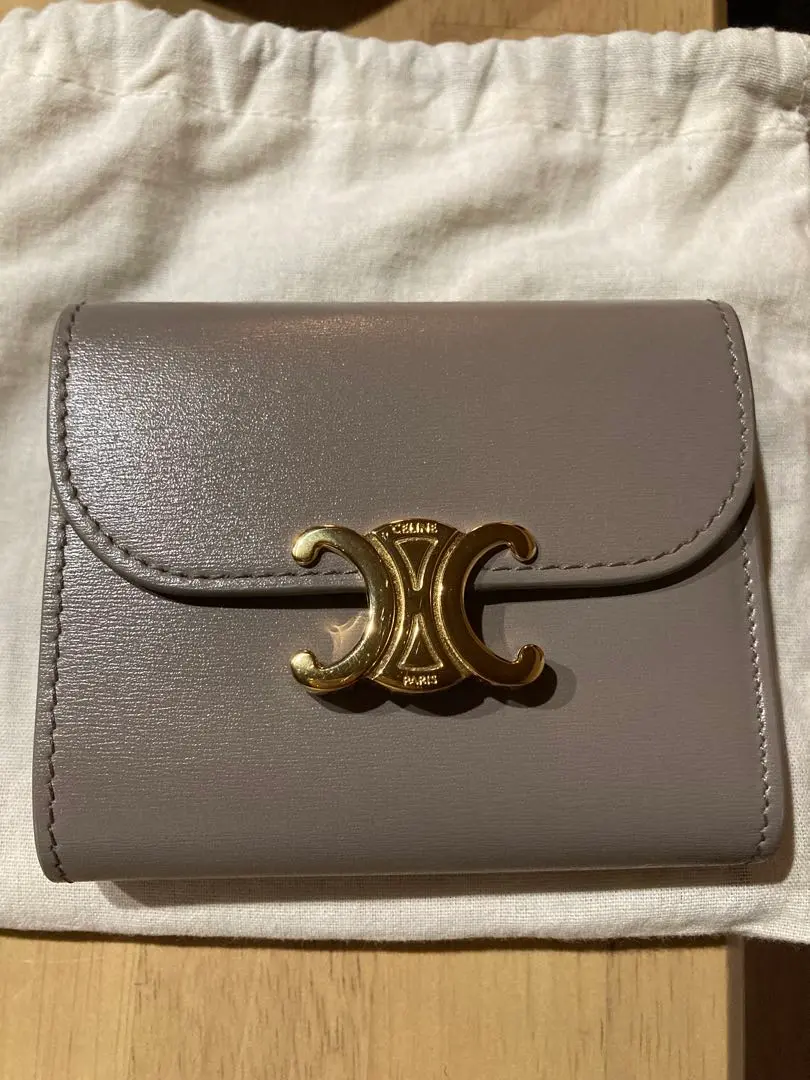 【極美品】セリーヌ トリオンフ ラージウォレット シャインカーフレザー ペブル CELINE セリーヌ celine 長財布 ラージウォレット トリオンフ