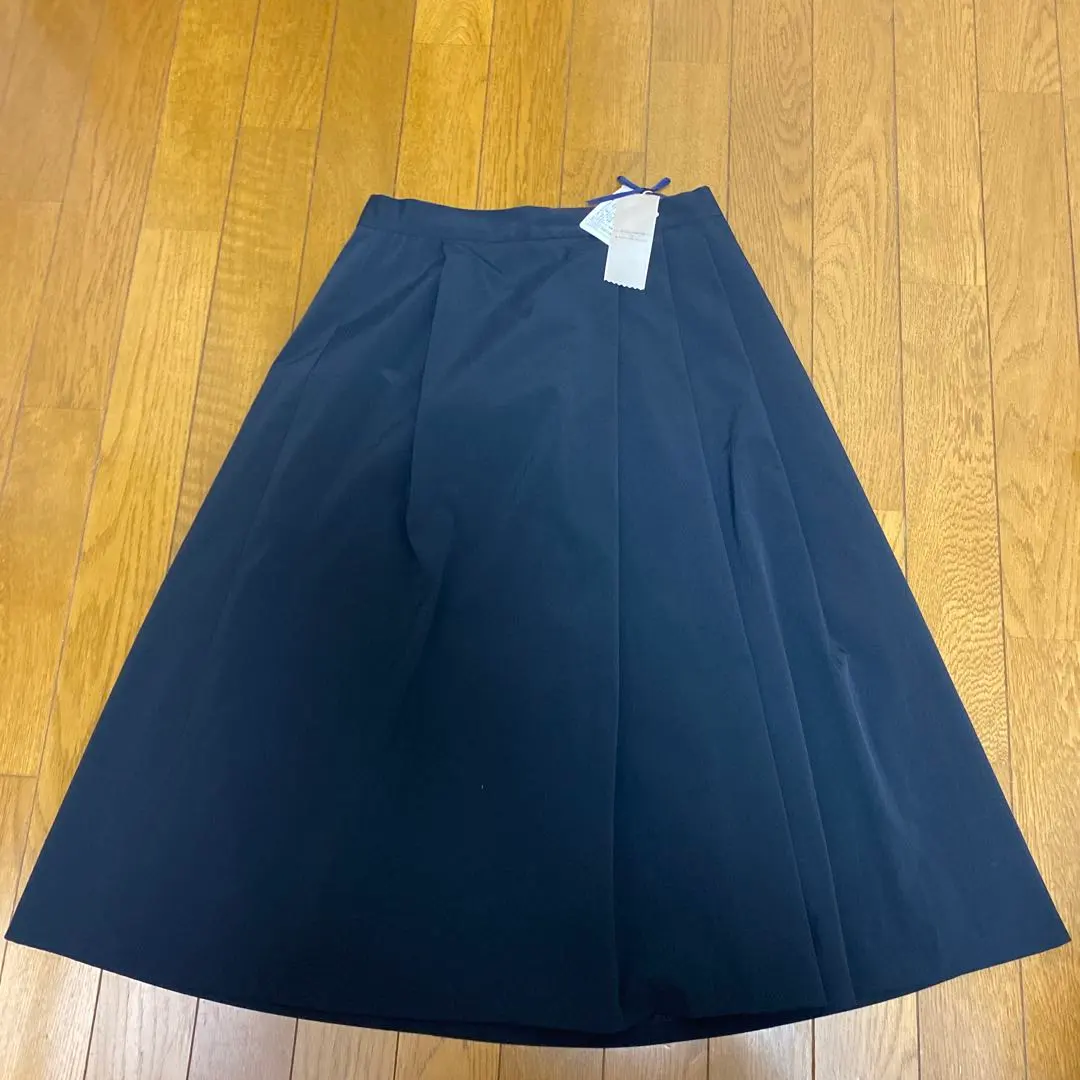 Thumbnail of Unused ⭐︎ monable Flare Skirt, Navy, Knee Length