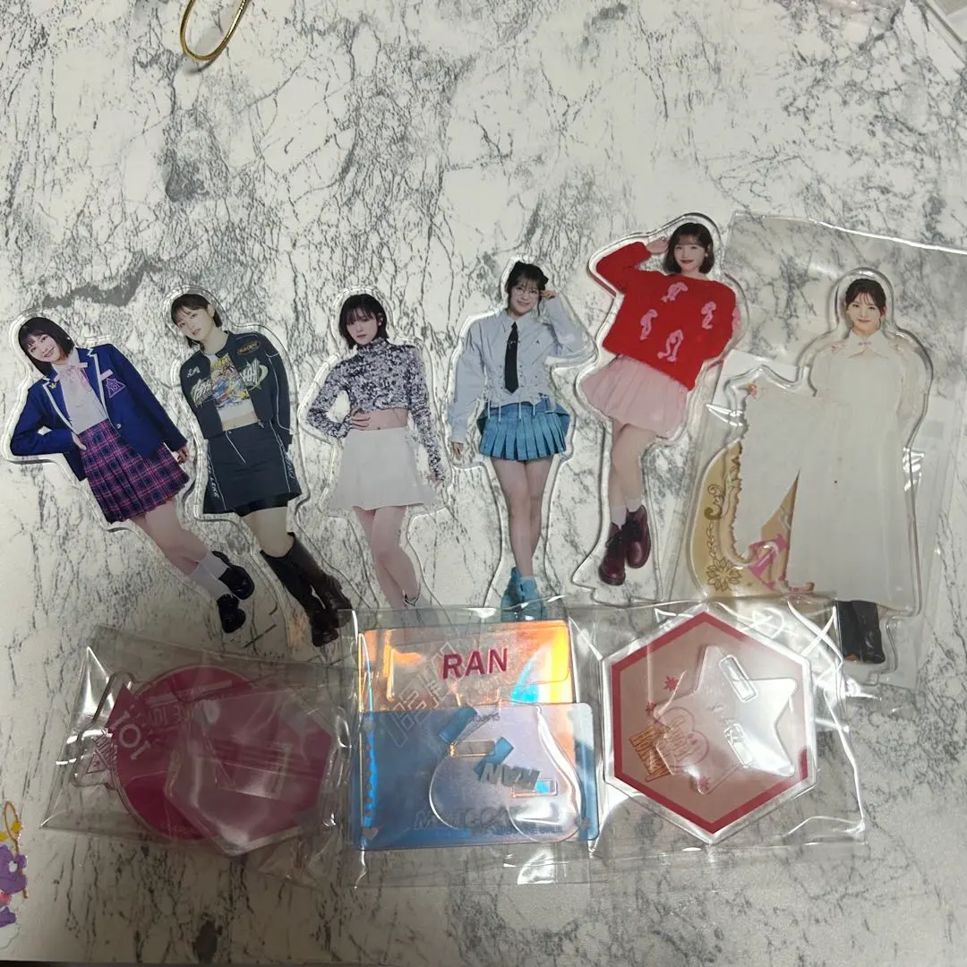 Thumbnail of Ran Ishii Acrylic Stand Set (ME:I)