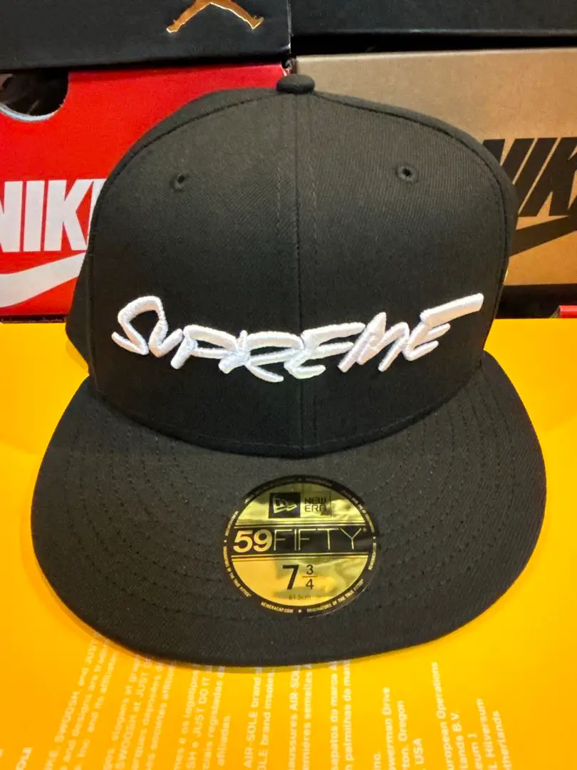 2025年最新】supreme futura new era blackの人気アイテム
