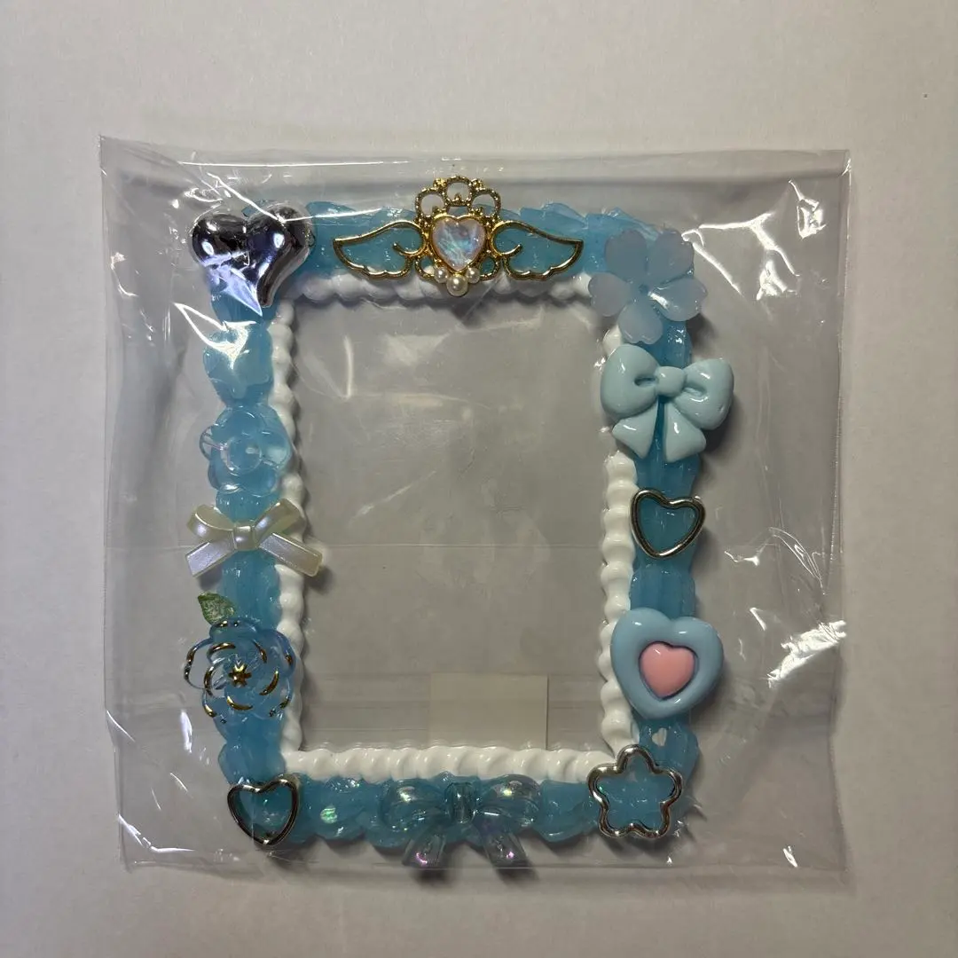 Thumbnail of Whipped Cream Deco Card Case