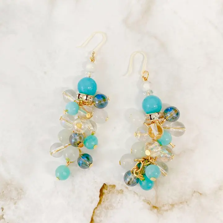 亞馬遜石×水晶×水藍色オーラ×翡翠混合樹脂耳環 的縮圖