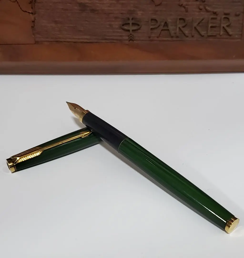 希少　PARKER パーカー LAQUE 18k 万年筆 詳細ページ | 万年筆 ボールペンなど高級筆記具の販売・買取