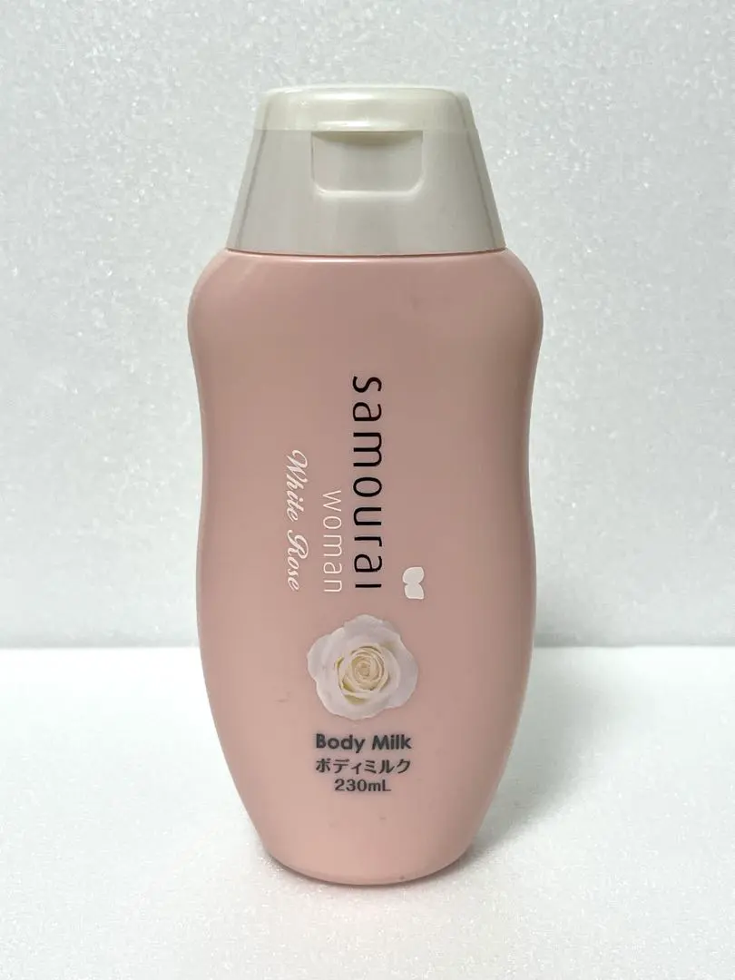 サムライウーマン　ホワイトローズの香り　ボディミルク　ボディ用乳液　8本 サムライウーマン / ホワイトローズ ボディミルクの公式商品情報