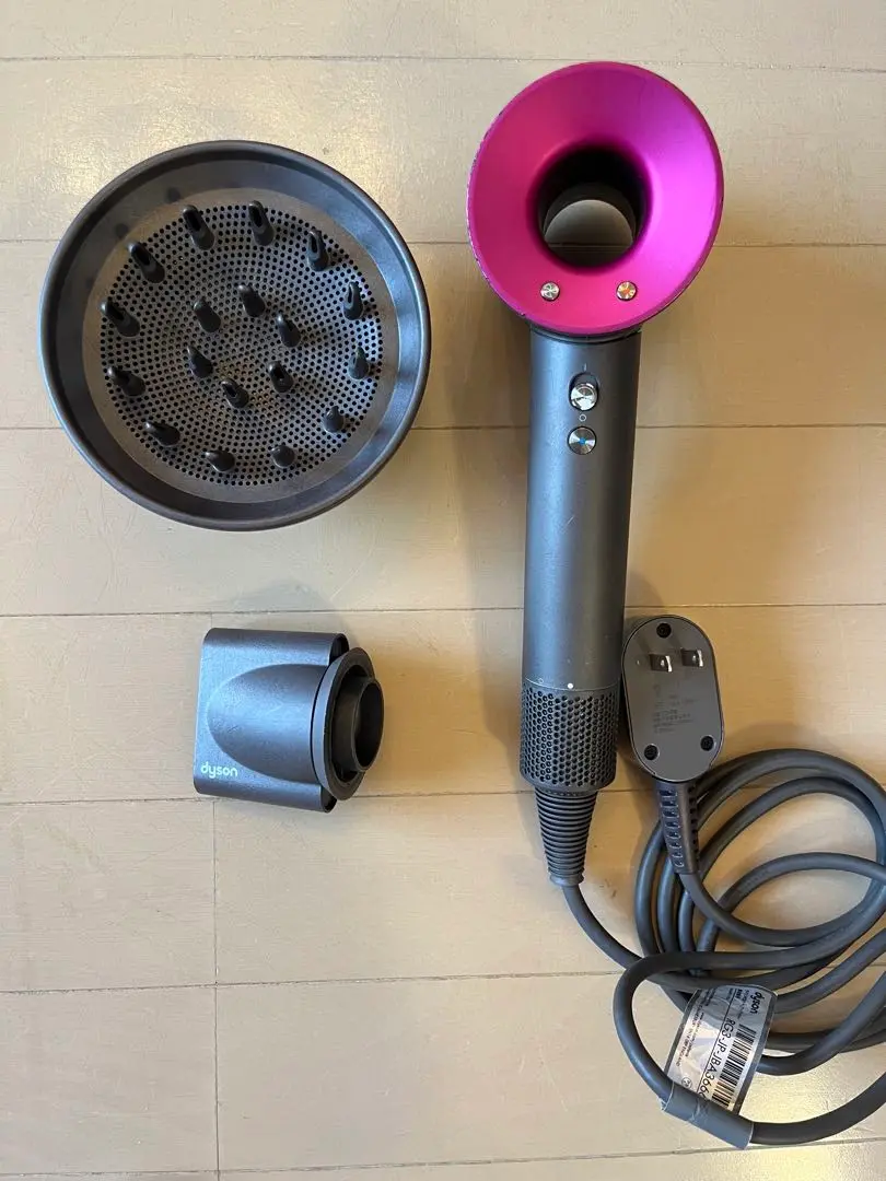 Dyson Supersonic ionic ダイソン ヘアドライヤー ジャンク