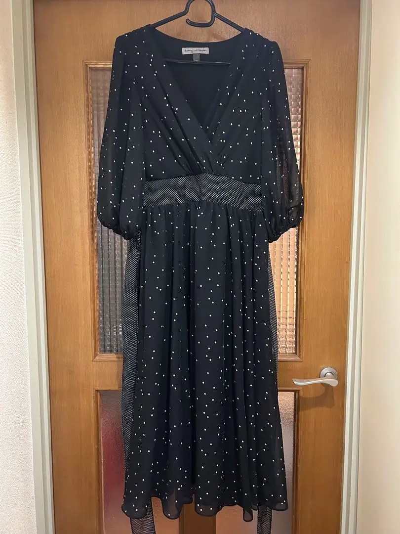 新品未使用☆ダニーアンドニコル☆ボタニカル柄ワンピース☆