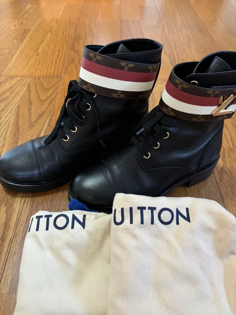 美品✨　ルイヴィトン ワンダーランド　アンクルブーツ　34.5 モノグラム LOUIS VUITTON - 美品✨ ルイヴィトン ワンダーランド アンクル