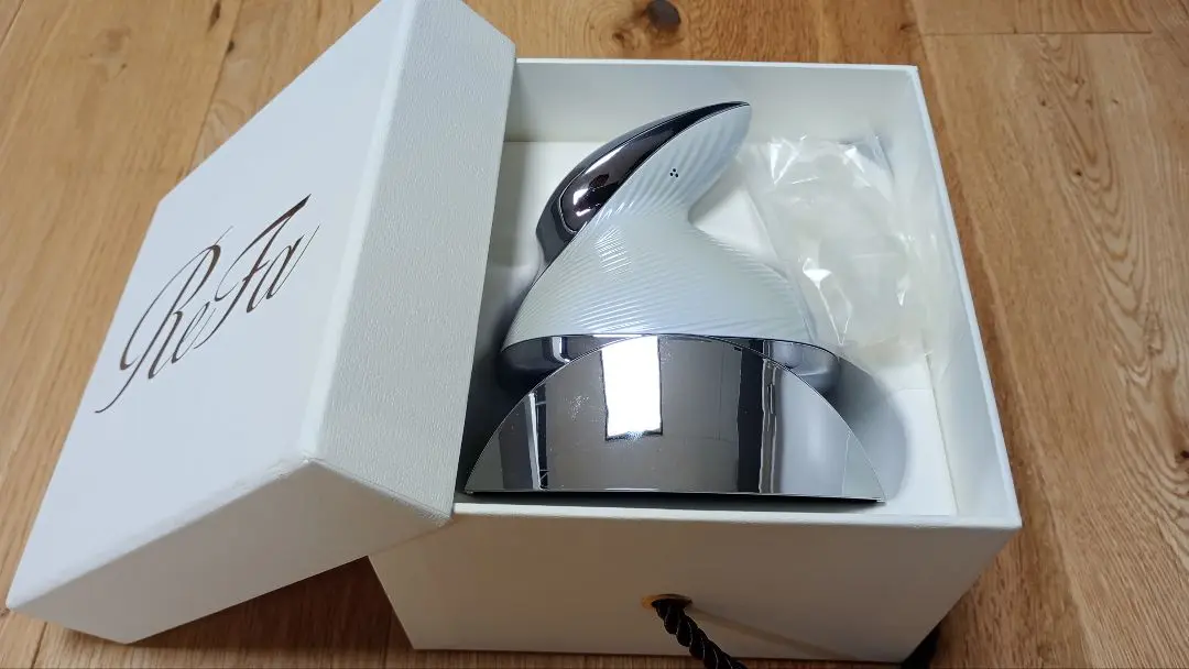 リファ　グレイスベッドスパ、充電器付き、箱•説明書無し リファグレイス ヘッドスパ - ReFa GRACE HEAD SPA | 商品情報