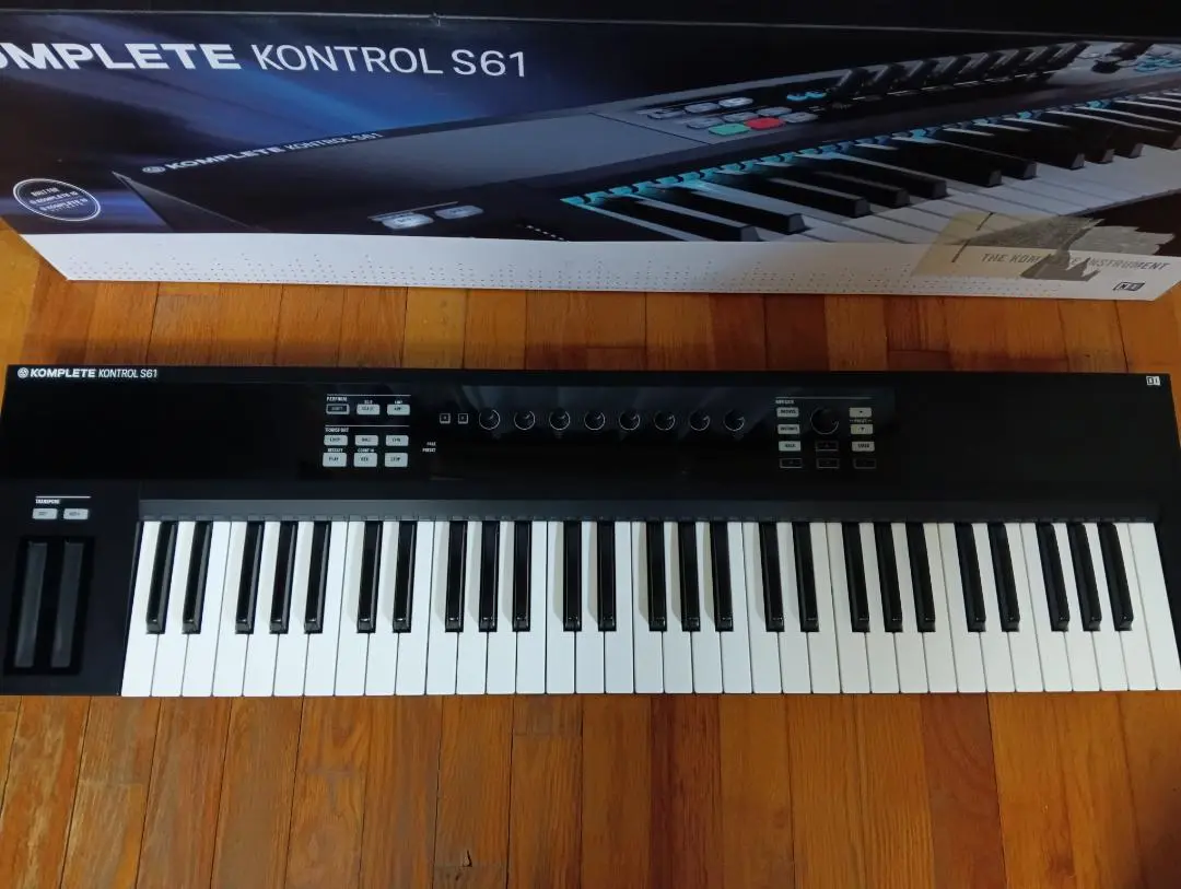 2025年最新】KOMPLETE KONTROL s61の人気アイテム - メルカリ