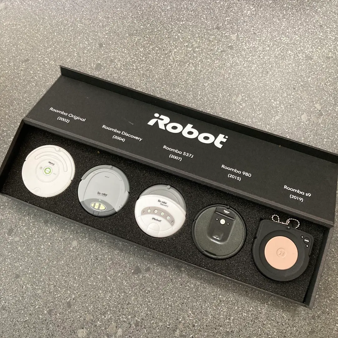 iRobot 30周年記念品／ルンバミニチュアセット 2025年最新】ルンバミニチュアの人気アイテム - メルカリ