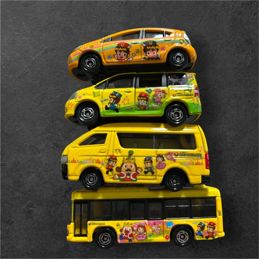 Thumbnail of Karuizawa Toy Kingdom: Tomica Hiace, Noah, Aqua, ERGA, Isuzu 4-piece set