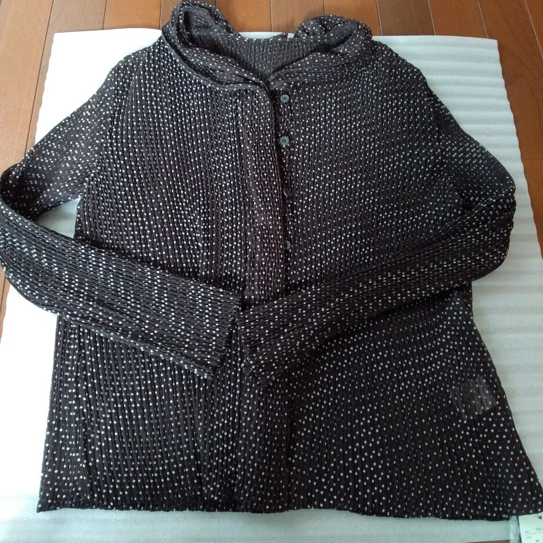 Thumbnail of New with tags, blouse and skirt set, Echo