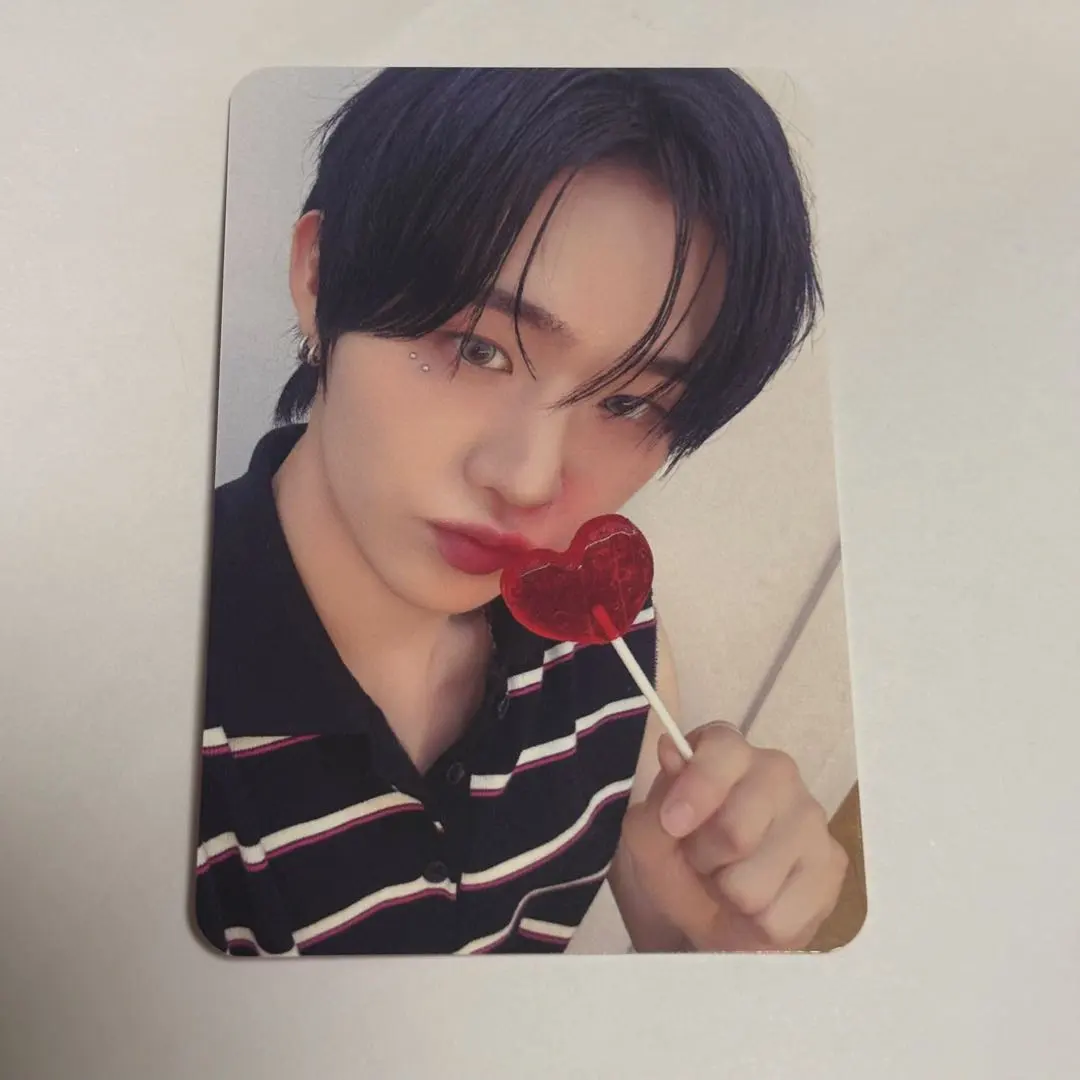 Thumbnail of EVNNE Yunseo Makestar trading card