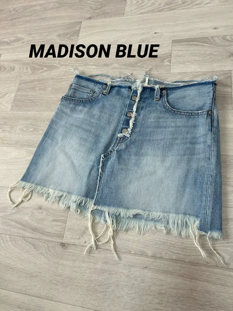 マディソンブルー　　デニムミニスカート　ダメージ加工　ヴィンテージライク　00 マディソンブルー 5POCKET DENIM MINI SKIRT ダメージ加工