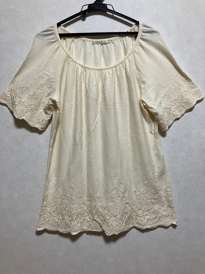 Thumbnail of Stola. Ivory Embroidered Short Sleeve Tunic 38