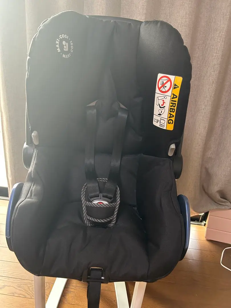 【極美品】価格マキシコシ シティ CITI おまけ カーアダプター、ベビーミラー マキシコシ アダプタ付き MAXI-COSI citi - メルカリ