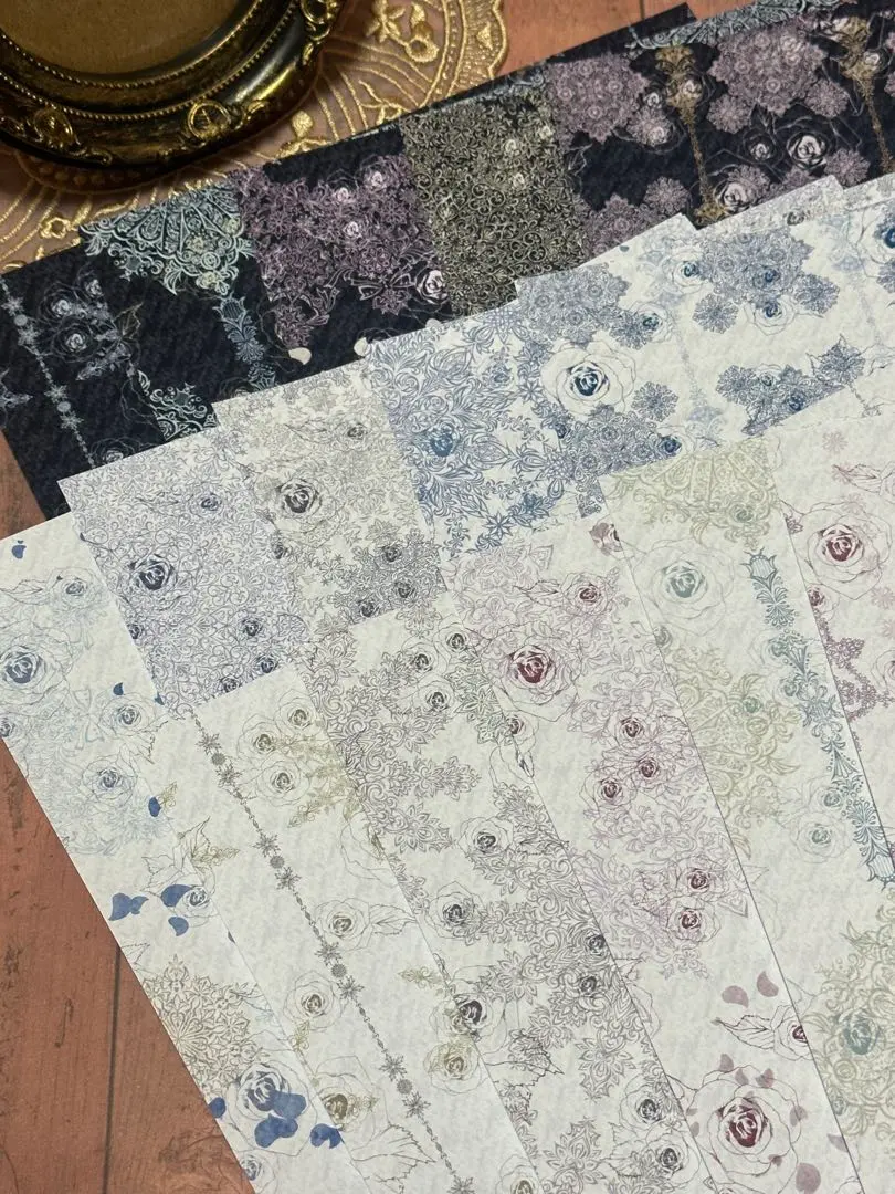 Flower Garden 光と闇の花園から　初版本　希少品 Amazon.co.jp: 小林智美画集 Flower garden（フラワーガーデン