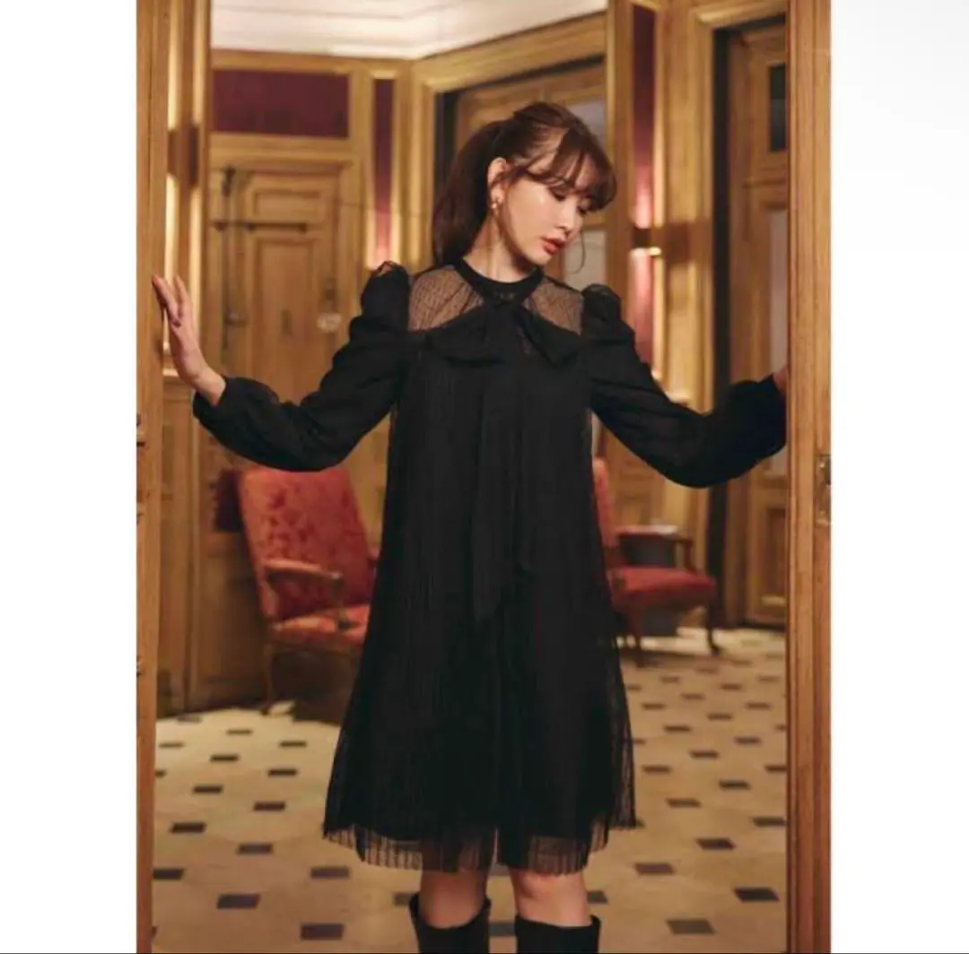 スーツ・フォーマル・ドレス herlipto French Pleated Lace Dress 2025年最新】Herlipto スーツ・フォーマル・ドレスの人気