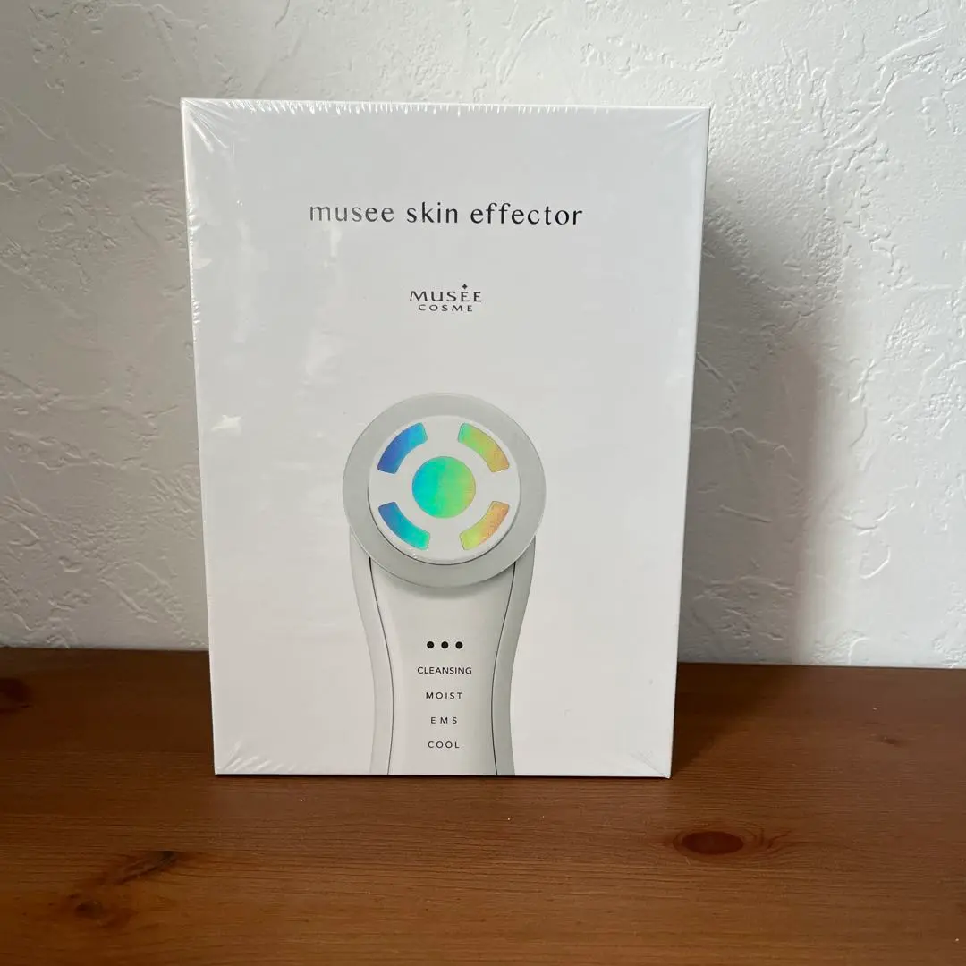 新品未使用 MUSÉE COSME 美顔器 ピーリング 美容家電のパイオニア「ヤーマン」と「ミュゼプラチナム」共同