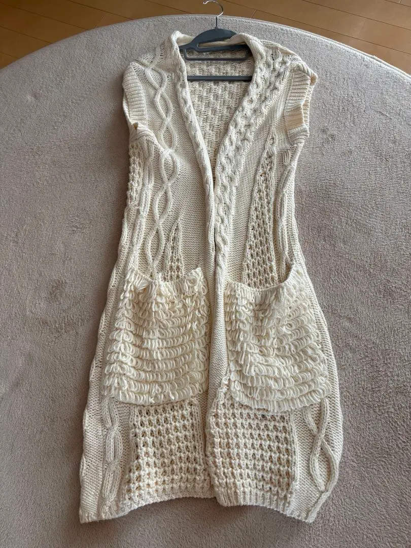 Thumbnail of Ivory Braided Design Knit Vest S