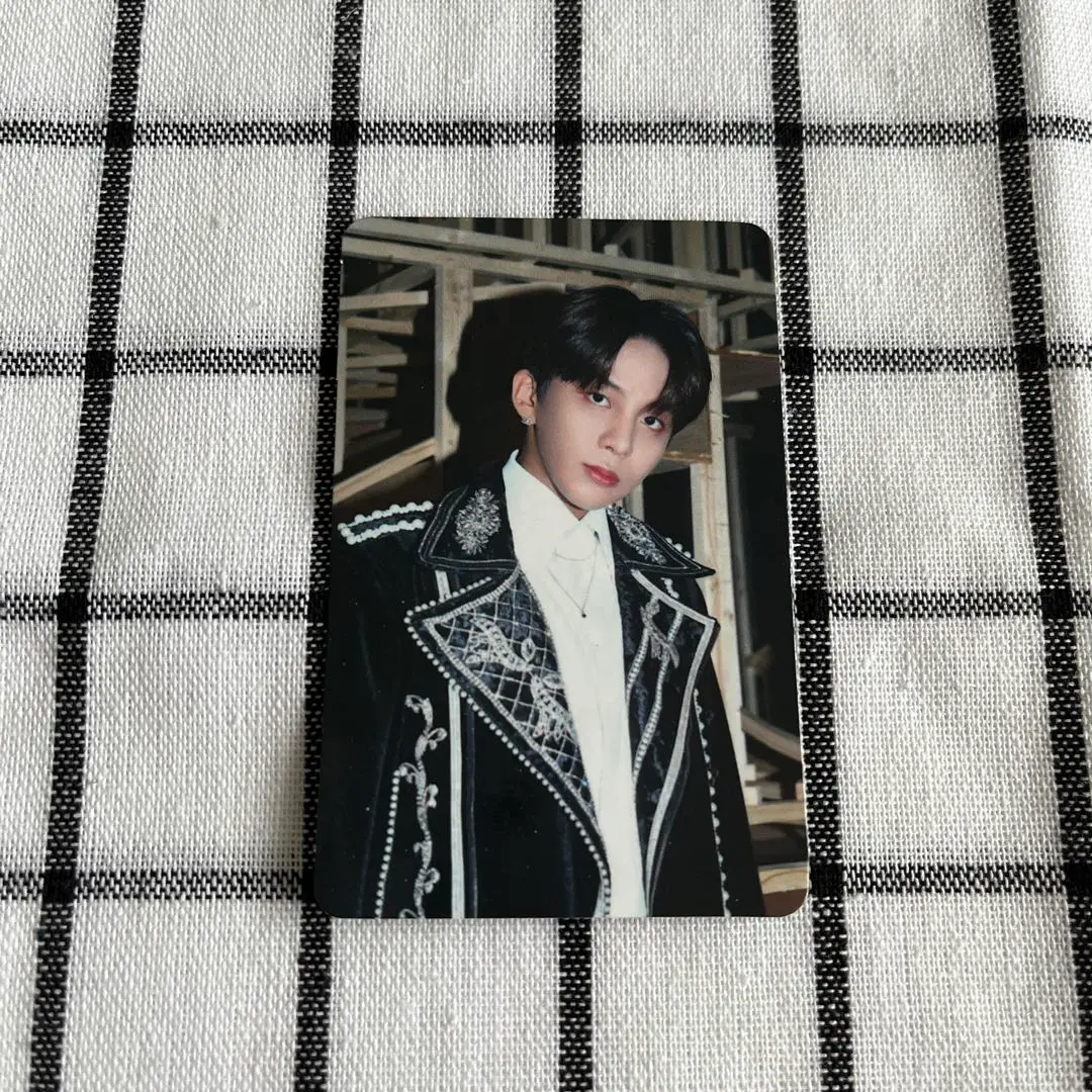 2025年最新】ateez ホンジュン 香水の人気アイテム - メルカリ