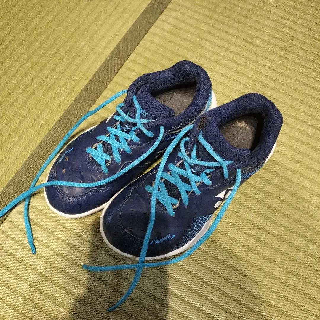 Thumbnail of YONEX POWER CUSHION 65, Navy/Aqua, 22.5