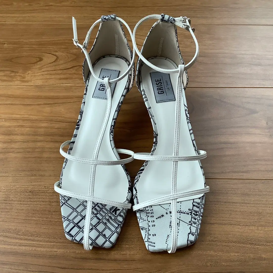 ルタロン グリーズ　T-STRAP SANDALS シルバー 24.5 Ｌサイズ 2025年最新】tストラップサンダル ルタロングリーズの人気
