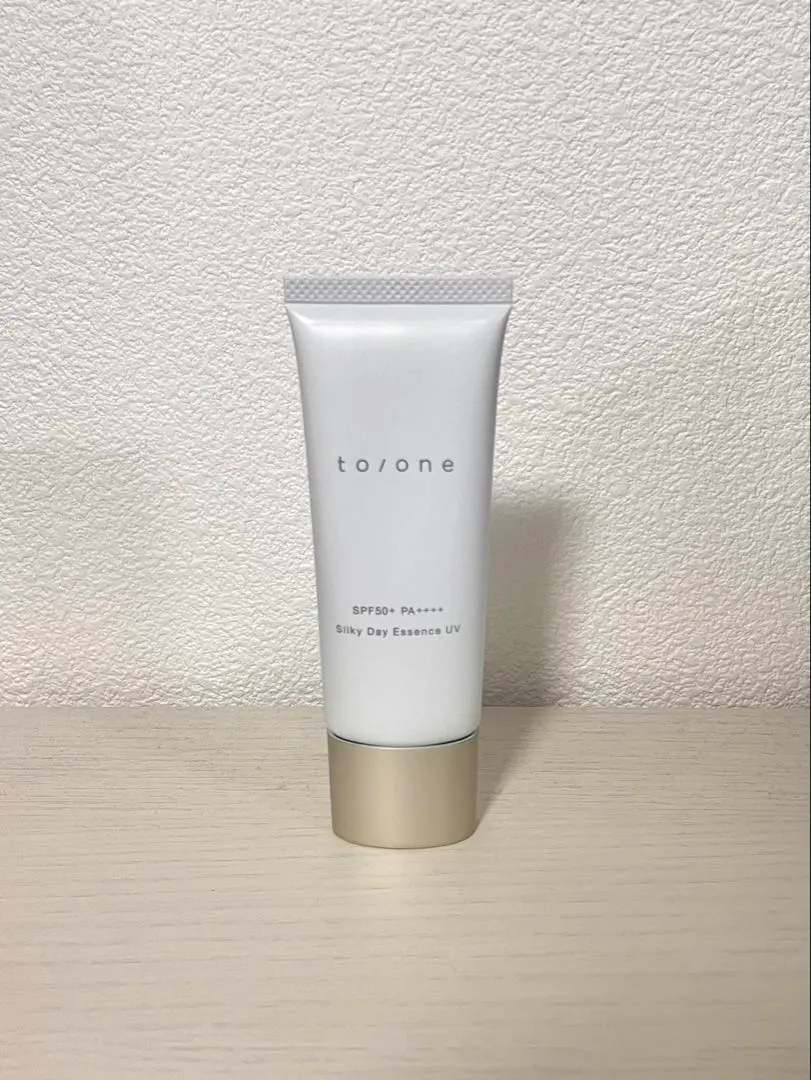 Thumbnail of to/one Silky Day Essence UV SPF50+ Sunscreen Primer