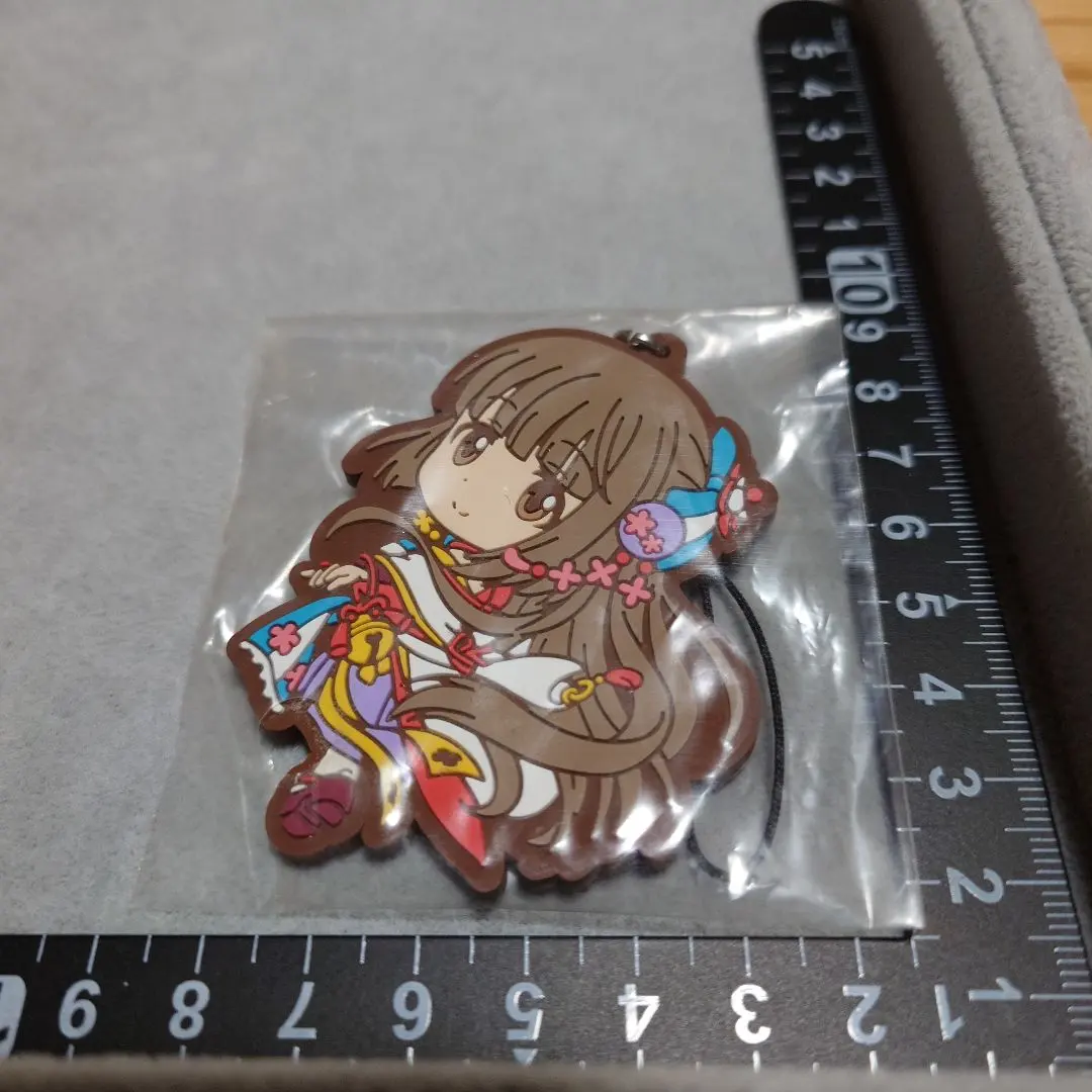 依田芳乃　アクスタ　キーホルダー　ガラポンくじ　バースデーカード 依田芳乃 アクスタ キーホルダー ガラポンくじ バースデーカード